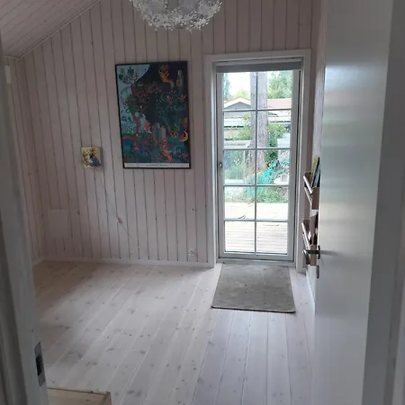 Hébergement de vacances Newly Built With A Fjord View *